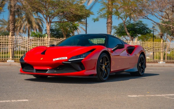 Red Ferrari F8 Tributo Spider, 2022